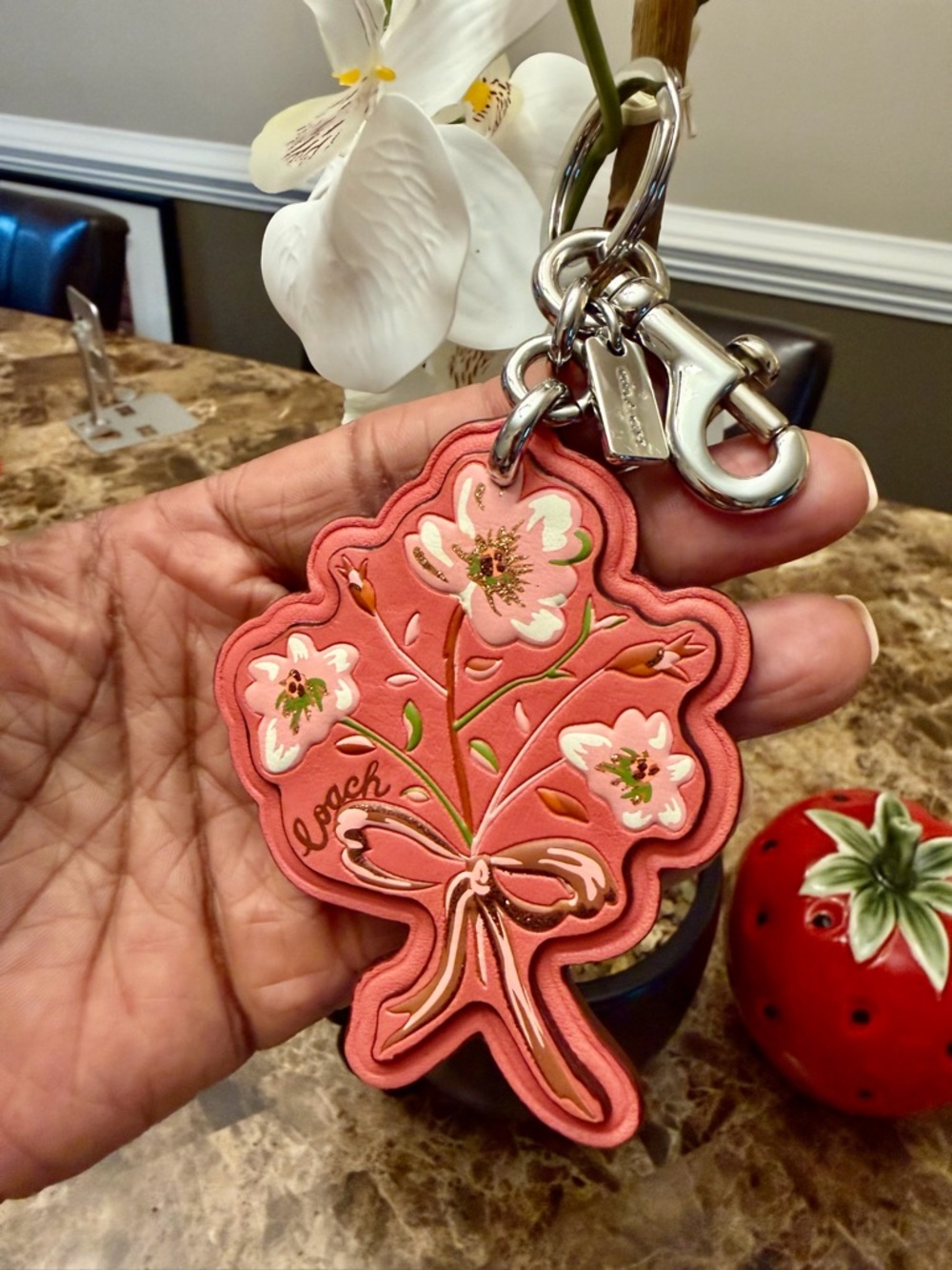 SOLD‼️‼️⭐️⭐️NWOT Coach Floral Bow Bag Charm